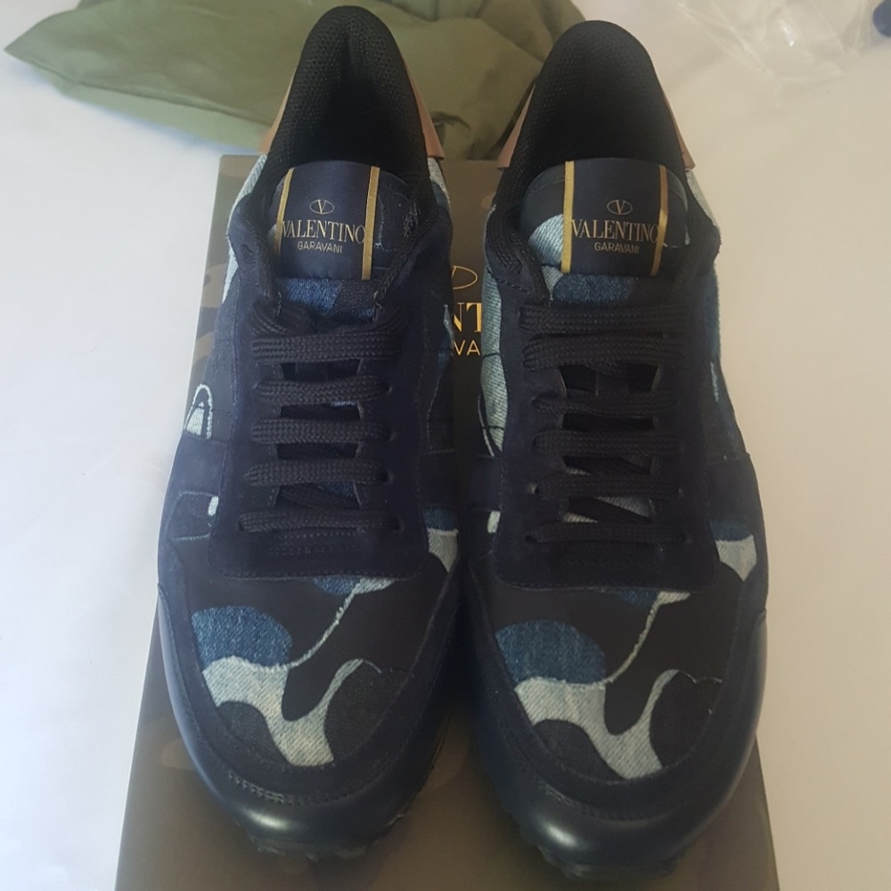 100% Authentic Valentino men's sneakers